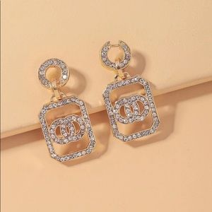 Rhinestone Decor Hollow Out Drop Earrings